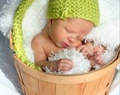 Newborn Twirly Whirly Beanie