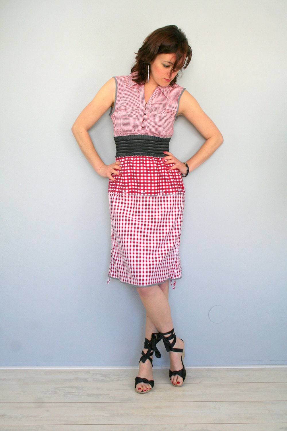 Checked cotton dress in red and white - vintage inspired women's dress - upcycled OOAK - size small/medium US 6/8