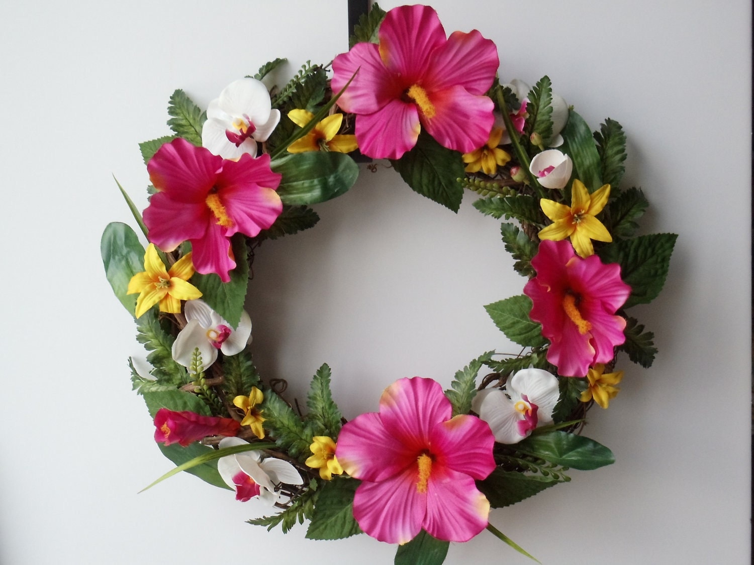 tropical wreath