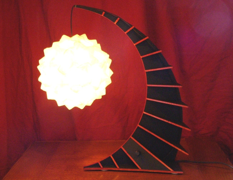 Red Tiger Maple Veneer Segmented Table Lamp with White Origami Lantern