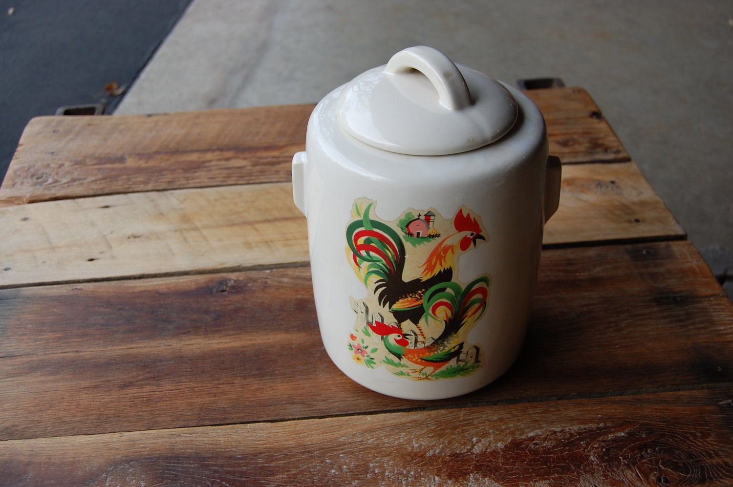 Vintage McCoy Farmhouse Rooster Cookie Jar, Early 1940's