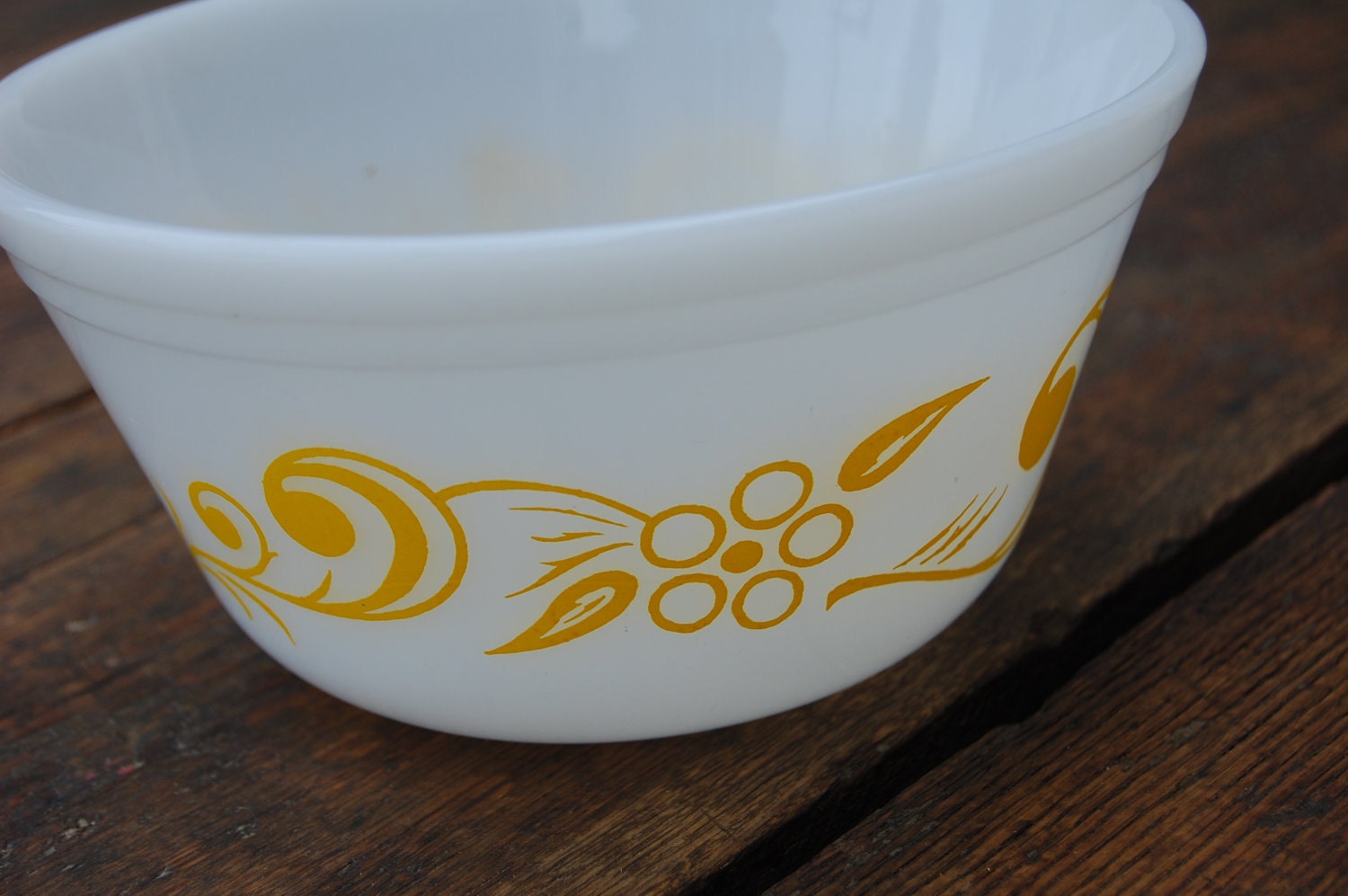 Federal Oven Ware Tapered Mixing Bowl in Sunny Yellow