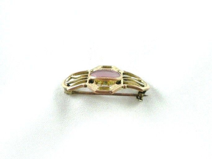 c1895 Victorian Amethyst Glass Brooch Small Antique Gold Tone & Purple Pin