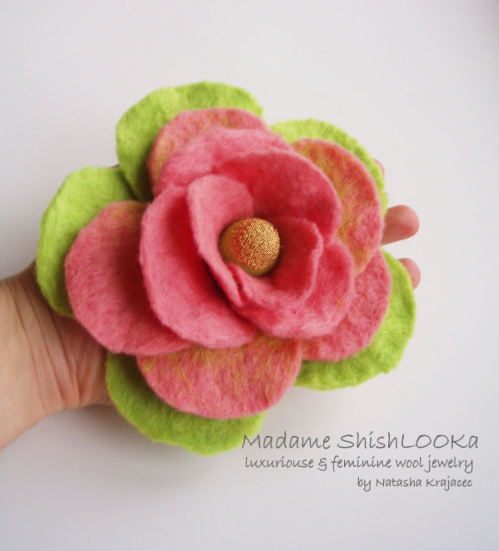 Luxuriouse Flower in pink and green tones, Felted Flower Brooch, Hand felted jewelry