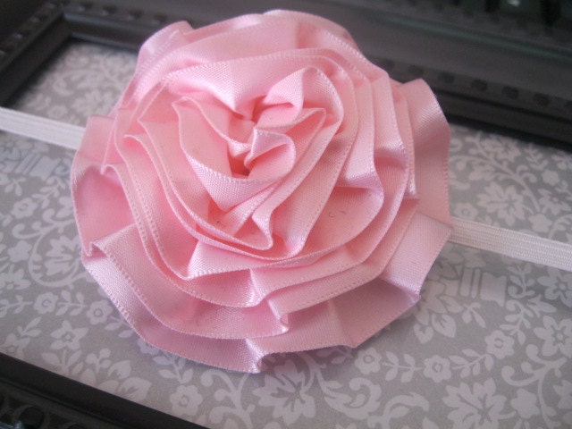 Satin Ribbon Flower Clip-Baby Pink-FREE SHIPPING
