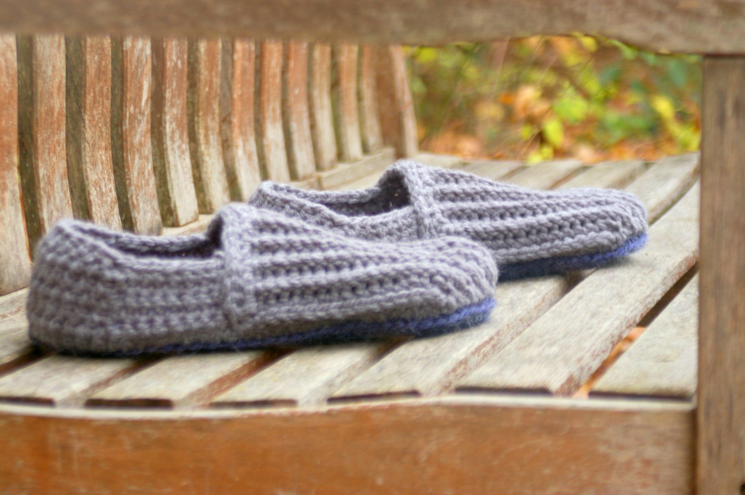 Crochet Patterns for House Slippers number 105 - Boy, Childrens, Mens - U.S. Big Boys sizes 3-7 and Mens sizes 8-13 - Instant Download