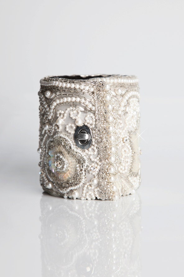 Beaded Sequin Off White Bracelet Wallet - Queen Annes Lace