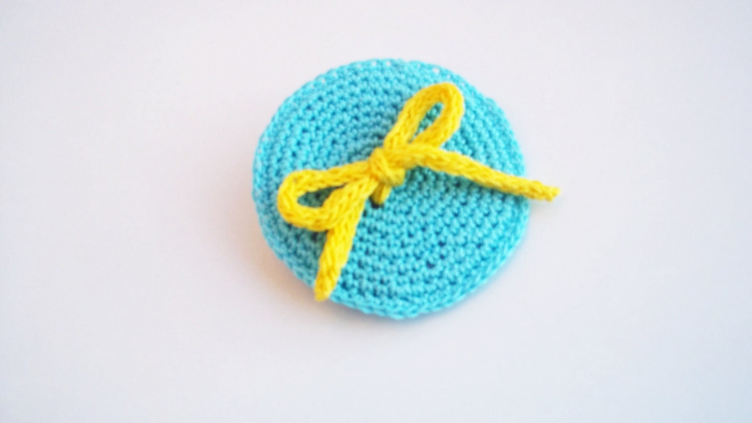 Turquoise circle with yellow bow crocheted brooch pin boutonniere of mercerized cotton thread