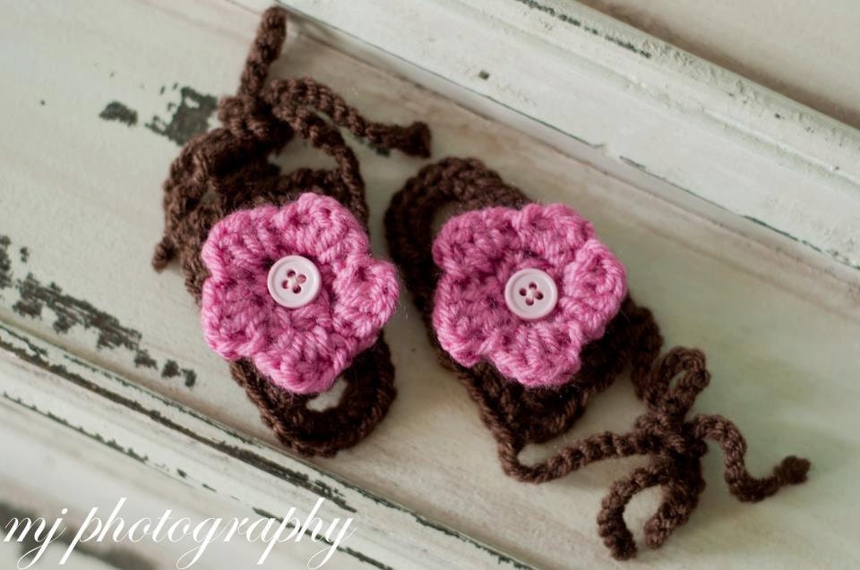 Baby Barefoot Sandals with Flower in Brown