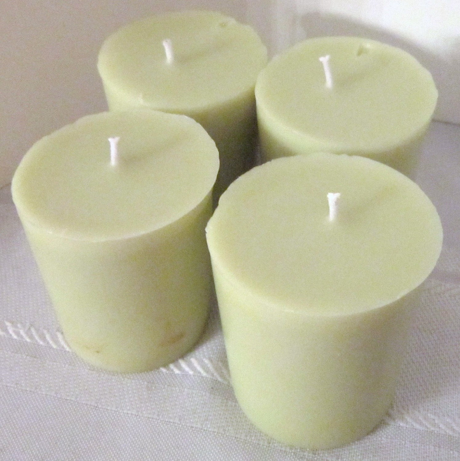 Pearberry 12 oz candle, container jar candle