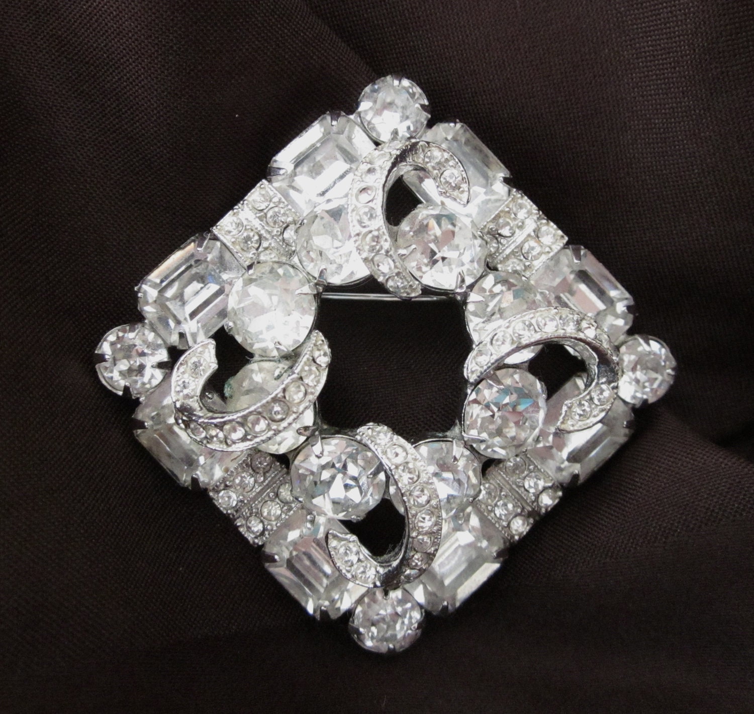 Vintage Large WEISS Clear RHINESTONE BROOCH Pin Multi Layered with Swirls Unique Runway
