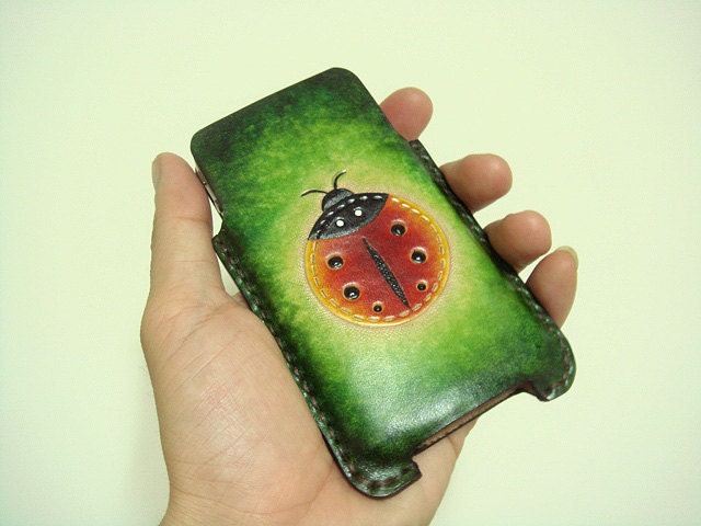 Penny the Ladybug iPhone 4 Leather Green Case ( Vegetable Tanned )