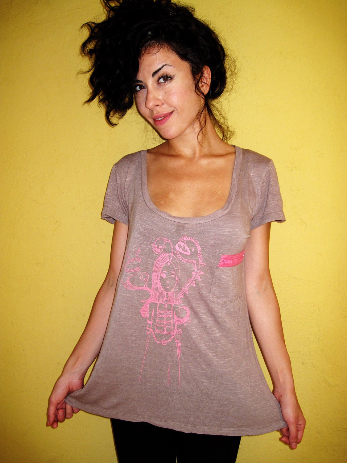 SUPERSALE 60% OFF: T-shirt with printed art graphic - my original drawing "friends from my head" traced on it.