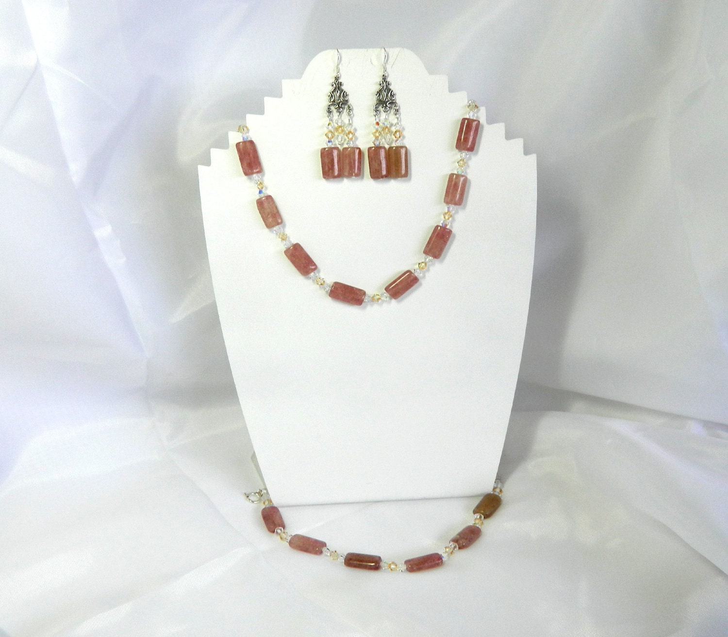 Muscovite and Swarovsky crystal 3 piece set.