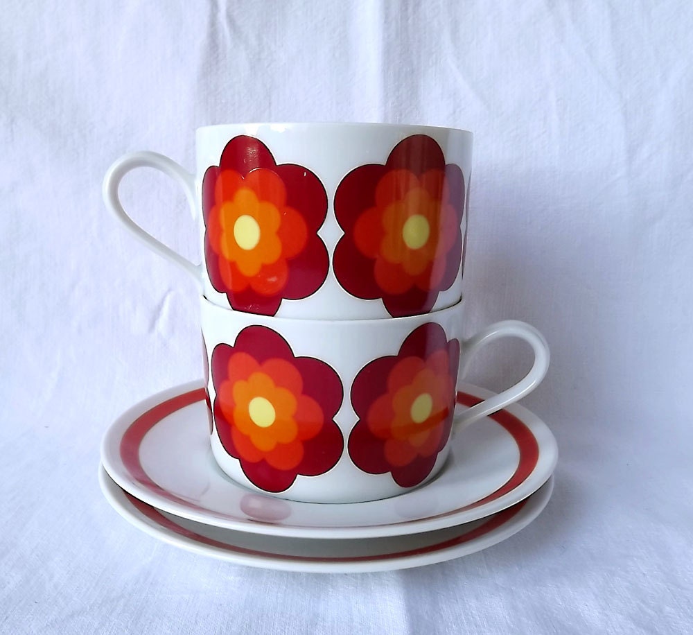 Two cups and saucers by Scherzer, Germany, 1970s, in porcelain