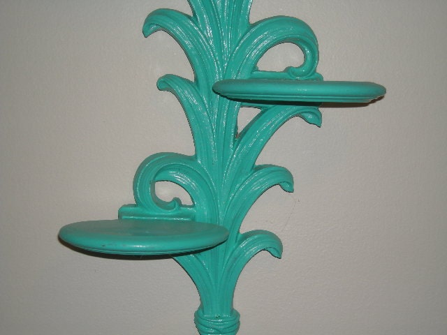 Vintage Syroco Shelf in Turquoise