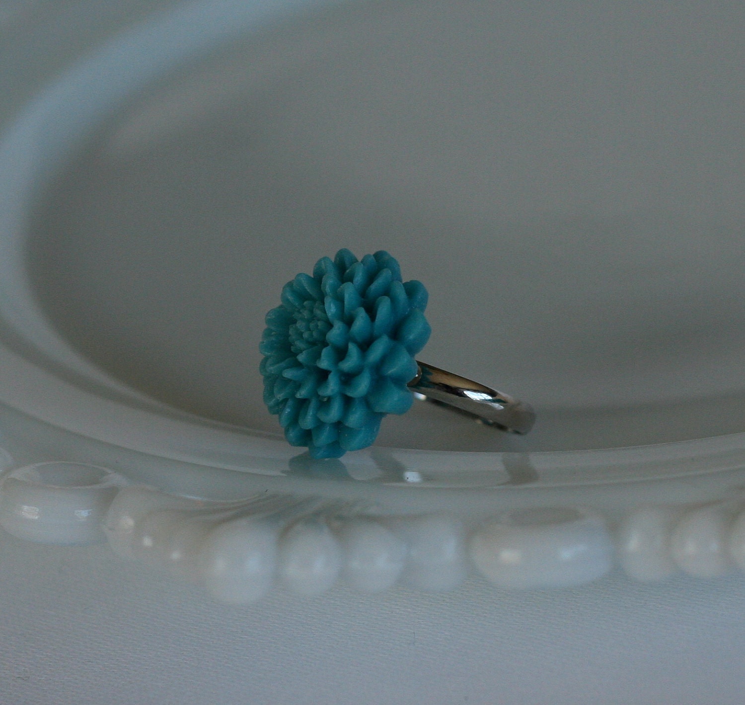 Marine Blue Mum Ring -- Silver Tone
