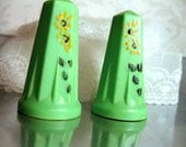 Vintage Salt Pepper Art Deco 1950s Hand painted Green Richelain Antique Shabby Chic collectible Home Decor Mint