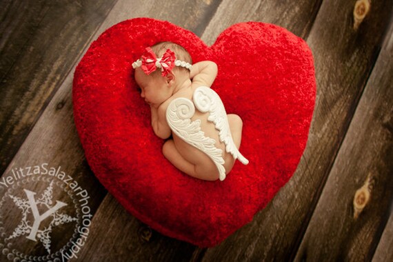 Little Angel Wings - PERFECT WHITE - Wood Carved - Photography Prop - Newborn Valentine Day