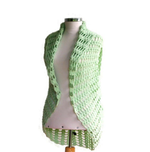 Vest in Pastel Green - Women and Teens Accessories - Spring Fall Winter Fashion -  Sweater