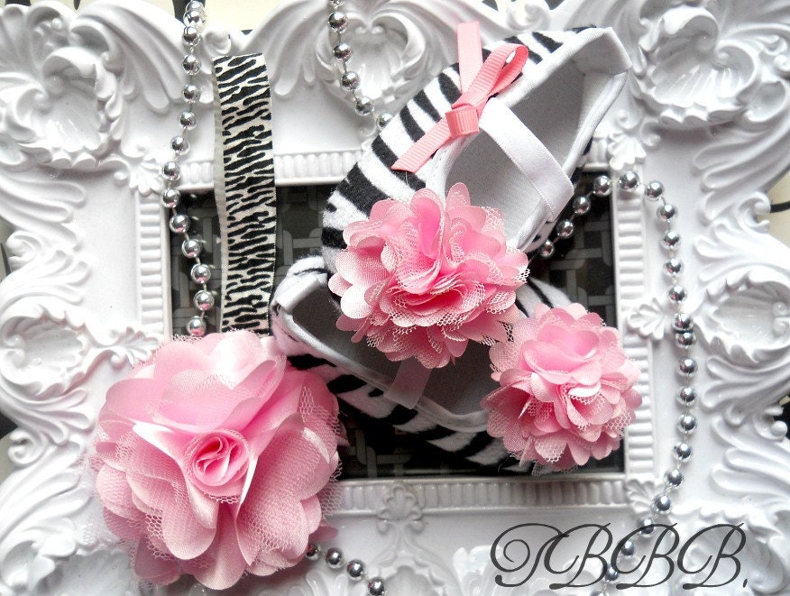 Baby Girl zebra shoes and headband set,Baby Girls  shoes, Zebra print Ballet baby shoes, crib shoes and headband.