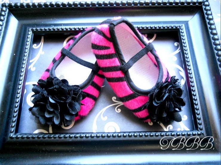 Baby Girl hot pink zebra crib shoes,black chiffon rosette