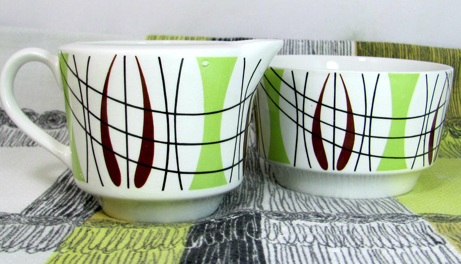 MidMod Abstract Creamer & Sugar, Retro Mid Century Modern Barratt's Delphatic White Jug/Bowl, Green Brown Black Atomic Geometric Linear 195