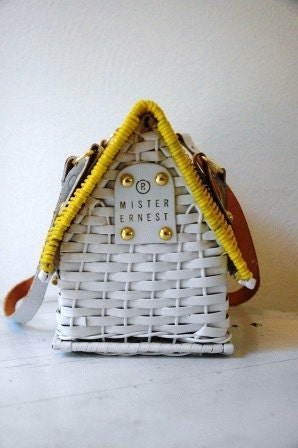 Vintage 1960s Yellow and White House Basket Purse