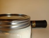Vanilla Sugar 4.5 OZ in Decorative Ball Jar