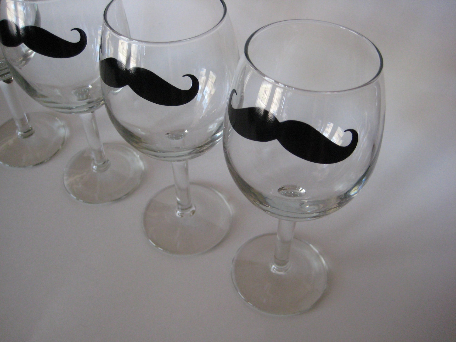 Set of 4 Mustache Wine Glasses