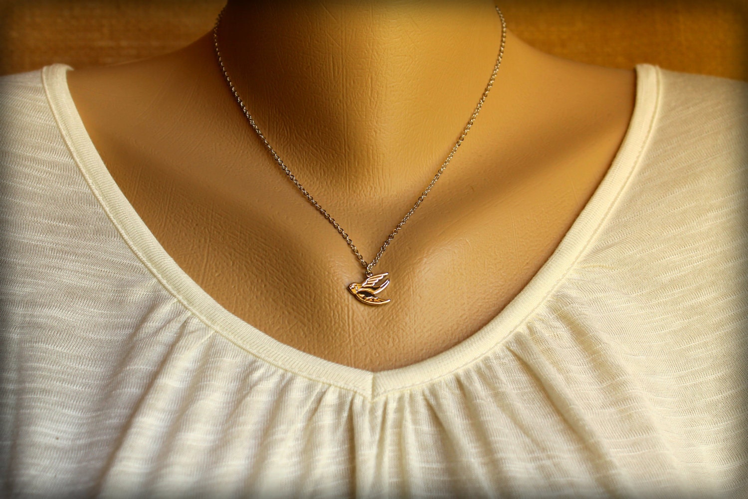 Song Sparrow Necklace in Silver