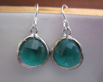 Silver Emerald Green Earrings Sterling Silver Earwires - Bridesmaid Earrings - Bridal Earrings