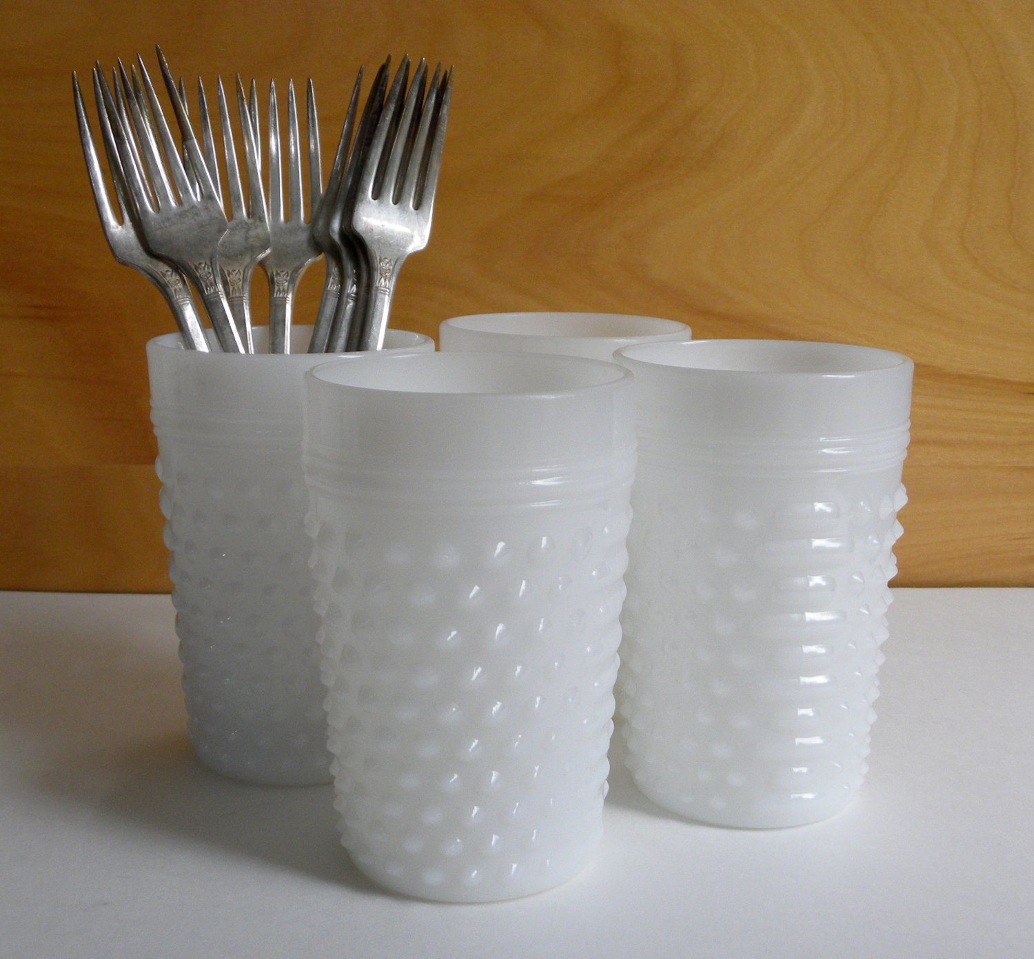 Set of 4 Hobnail Milkgass Glasses
