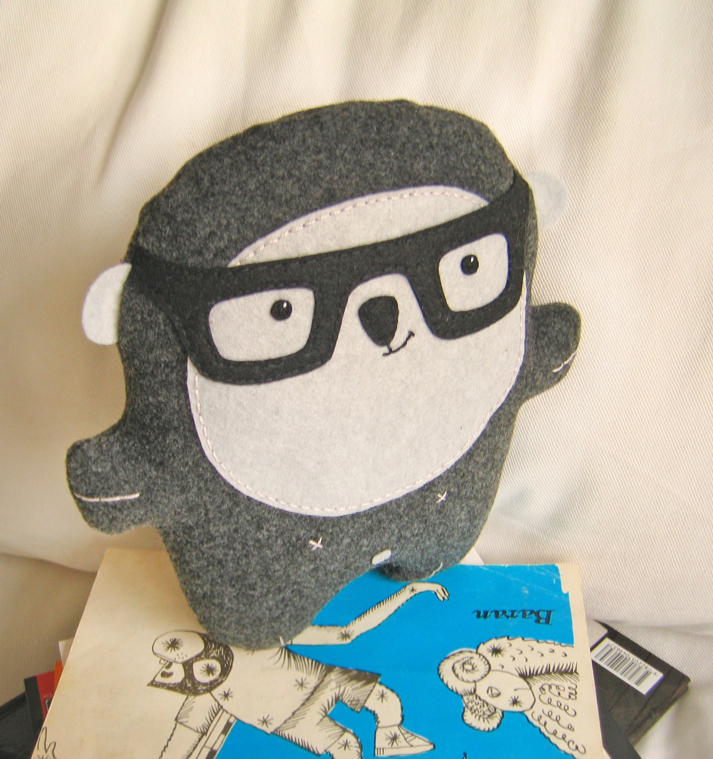 Bambak, book lover wearing geek glasses