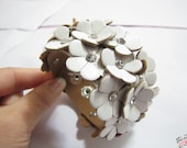 White Soft  PU  Flowers Multi-Crystal Adjustable Cuff Bracelet 399S