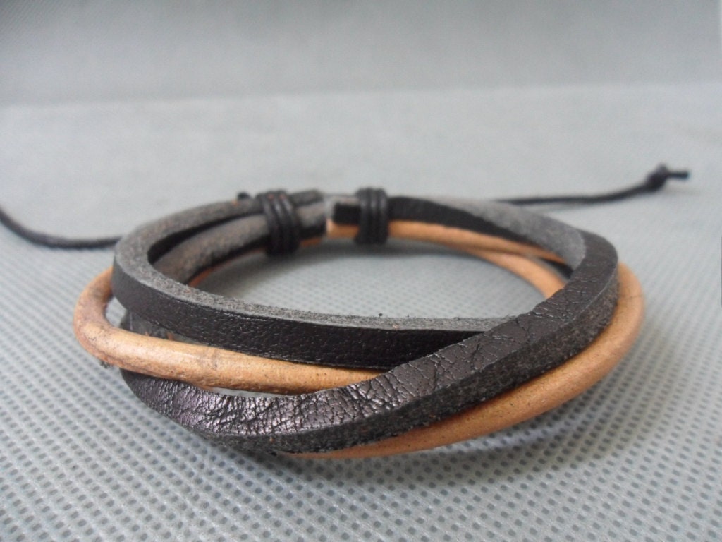 Adjustable brown and black leather twine bracelet 159S