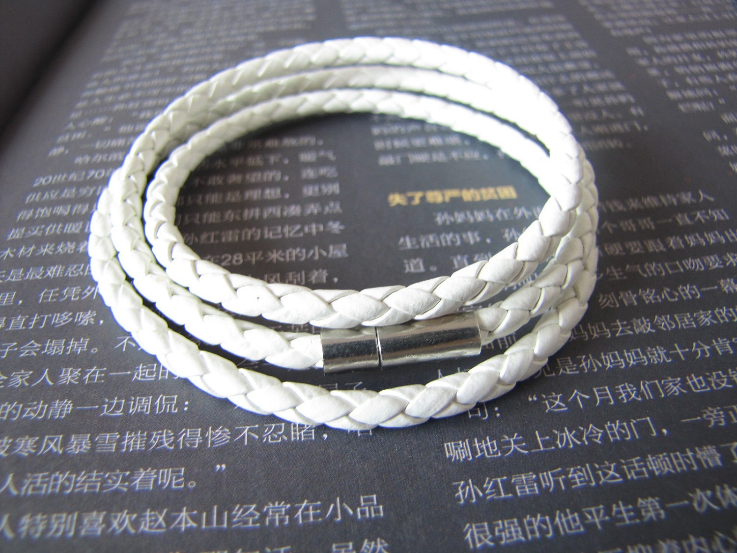 3 Circles White Leather Bracelet Adjustable Cuff 430S