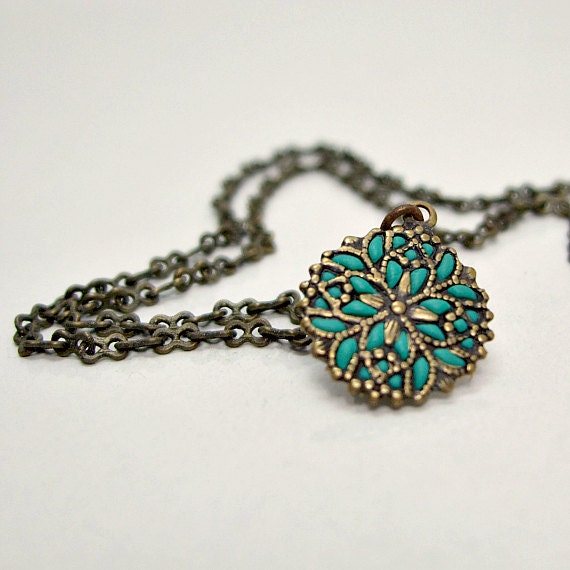 Snowflake necklace pendant  antique brass jewelry old style handmade jewelry stores online 2012