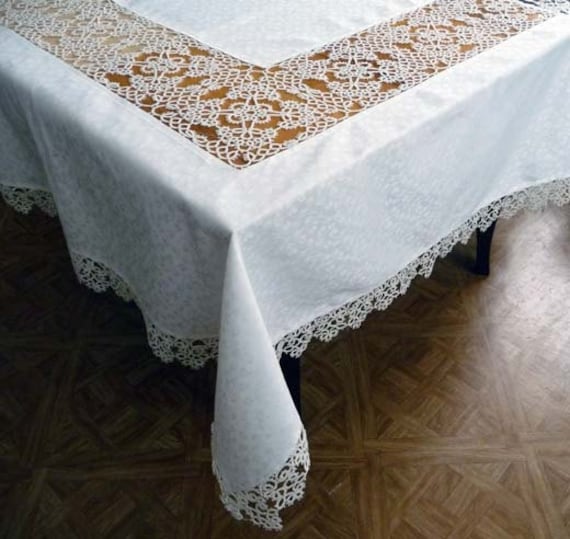 Handmade large tablecloth and 12 napkins with lace tatting ivory.