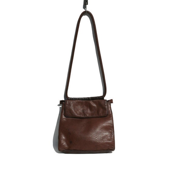 dark brown leather shoulder bag