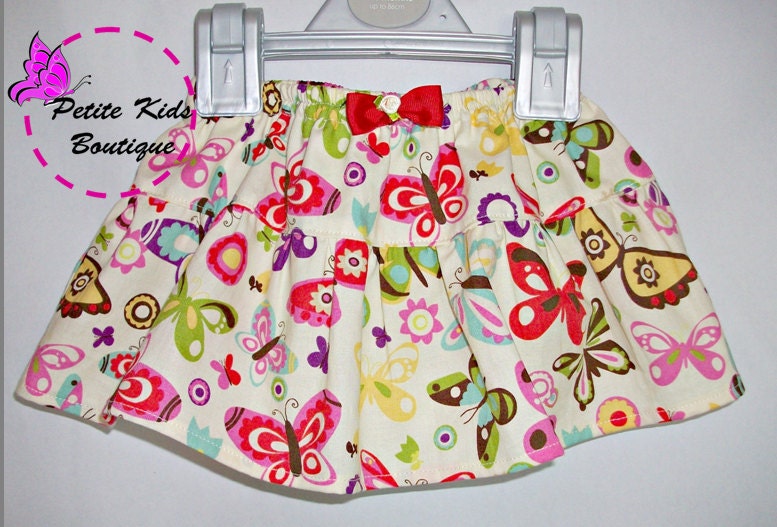 Lola Skirt for baby girl 0-24M- Diaper cover attached-Tiered and bouncy skirt-comfortable and convenient to wear-Easy sew PDF pattern