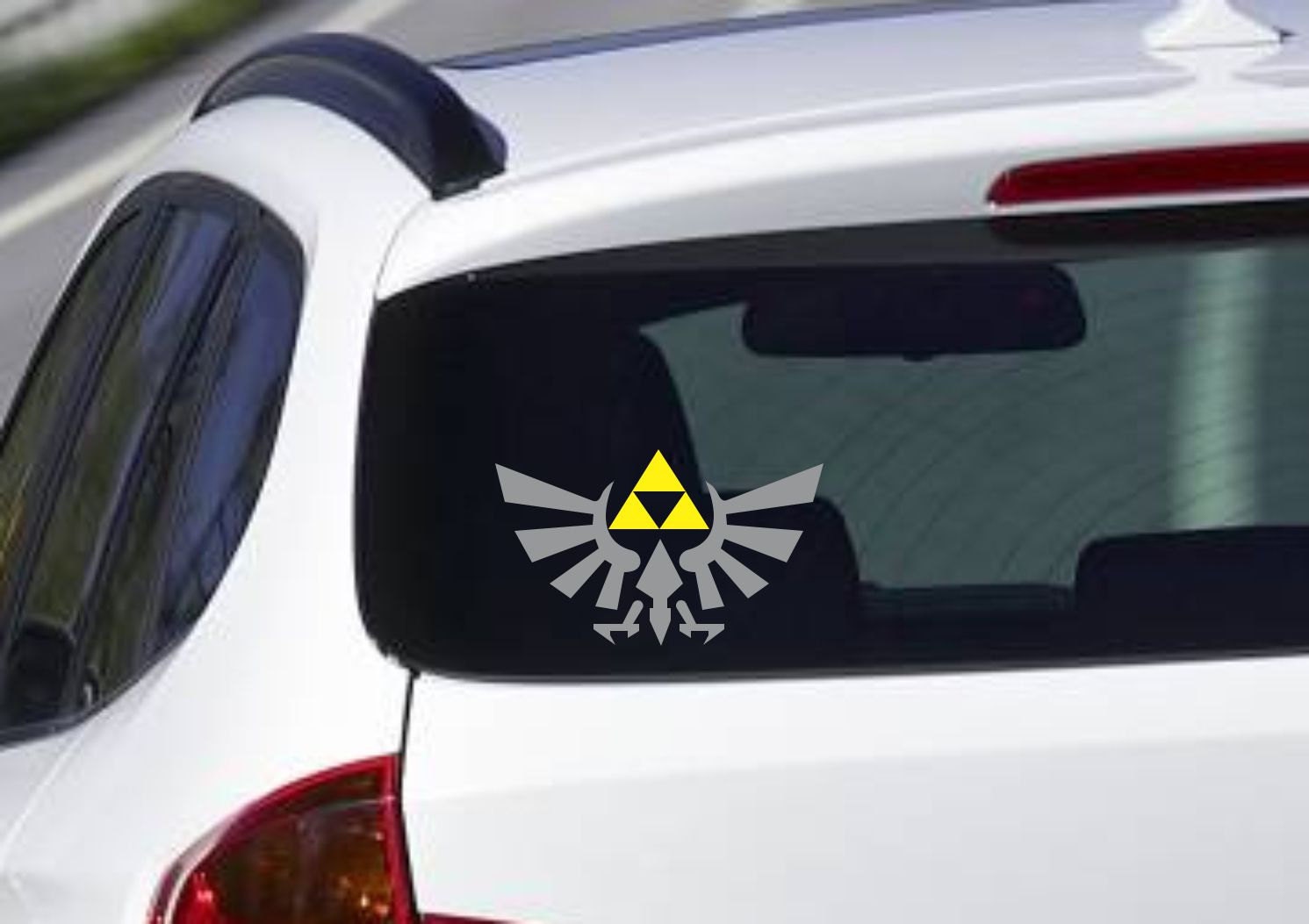 Zelda Triforce Crest Vinyl Decal FREE SHIPPING