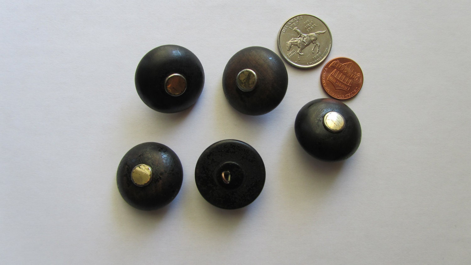 Vintage Brown Wooden Buttons, Dome Button, Shank Button, lot of 5