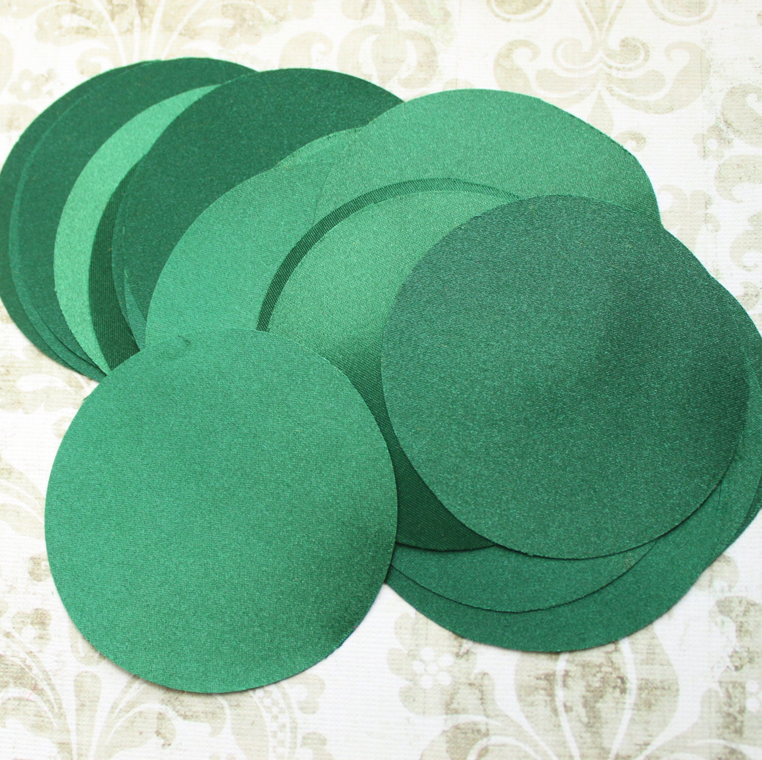30 pcs 3 inches Hunter Green Bridal Satin Lining Fabric Circles