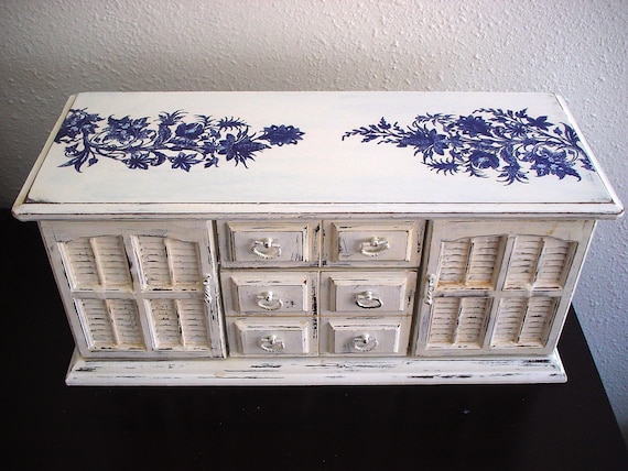 Large Cream/Bue Flora decoupaged Vintage Style Wooden Jewelry Box
