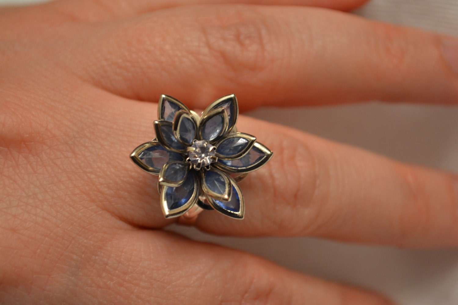 Flower Cabochon Ring