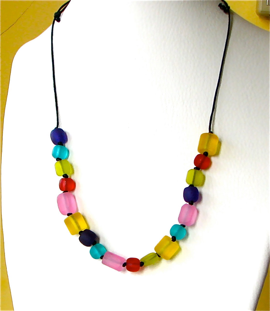 Resin Nursing Necklace - Bright Rainbow - Non Toxic Breastfeeding Necklace /Babywearing Necklace