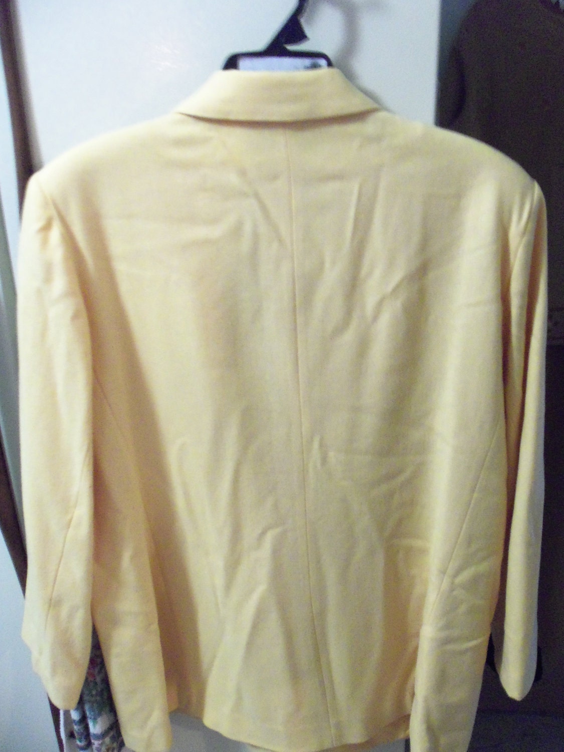 SALE 1/4 Off Yellow Vintage Double Breasted Wool Blazer with Tafetta Lining and Brass Metal buttons Size 16 Now Only 7.50USD