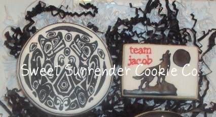 TWILIGHT Inspired Decorated Sugar Cookie Gift Set - 6 Team Jacob cookies