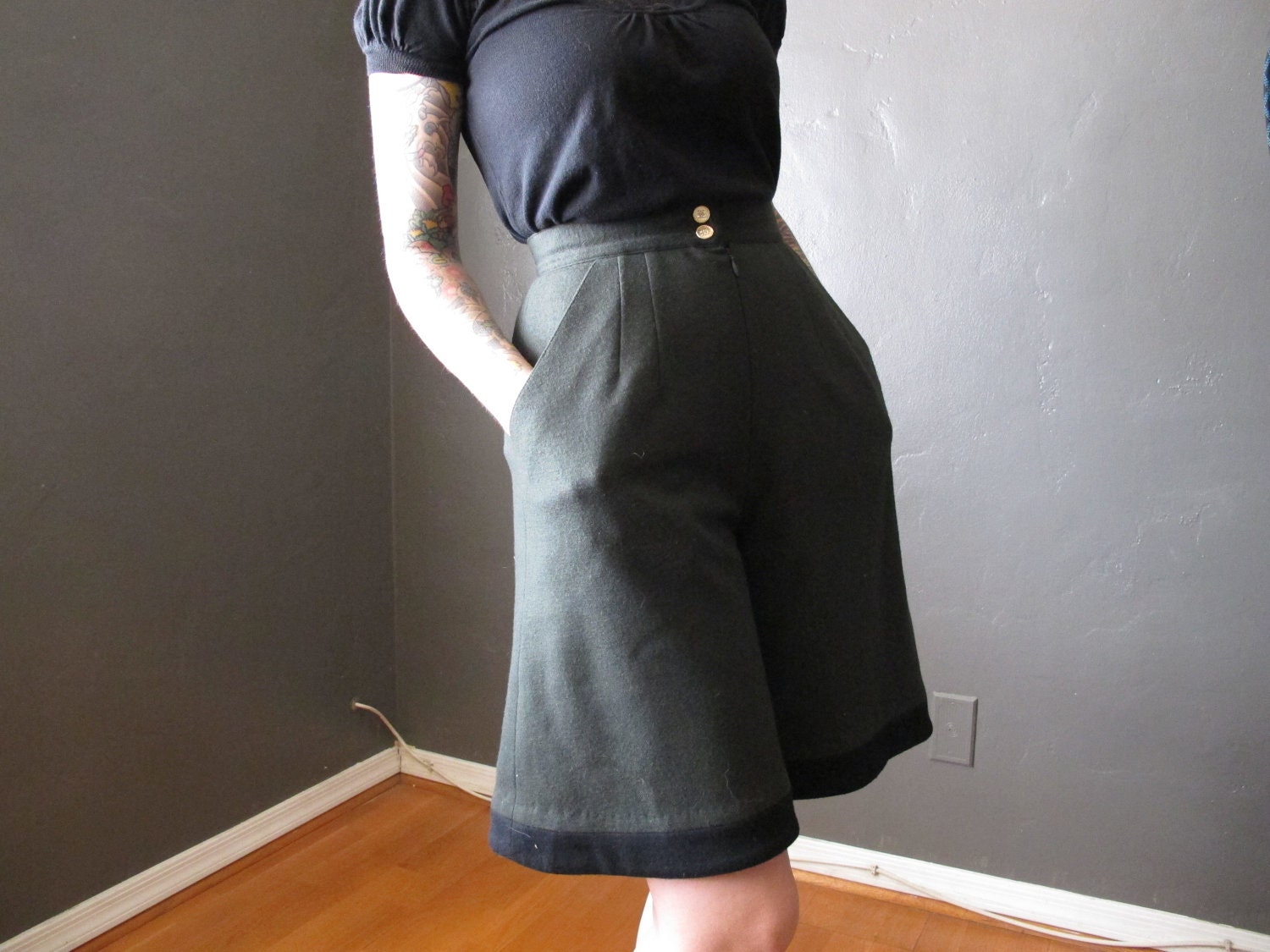 Vintage Green High Waist Wool Shorts